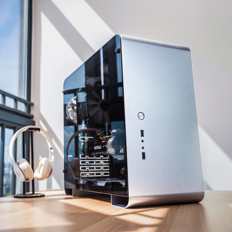 Black Apple Installed Ape small Chi i9 12 Generation 12900k high-end desktop clip graphics workstation computer host