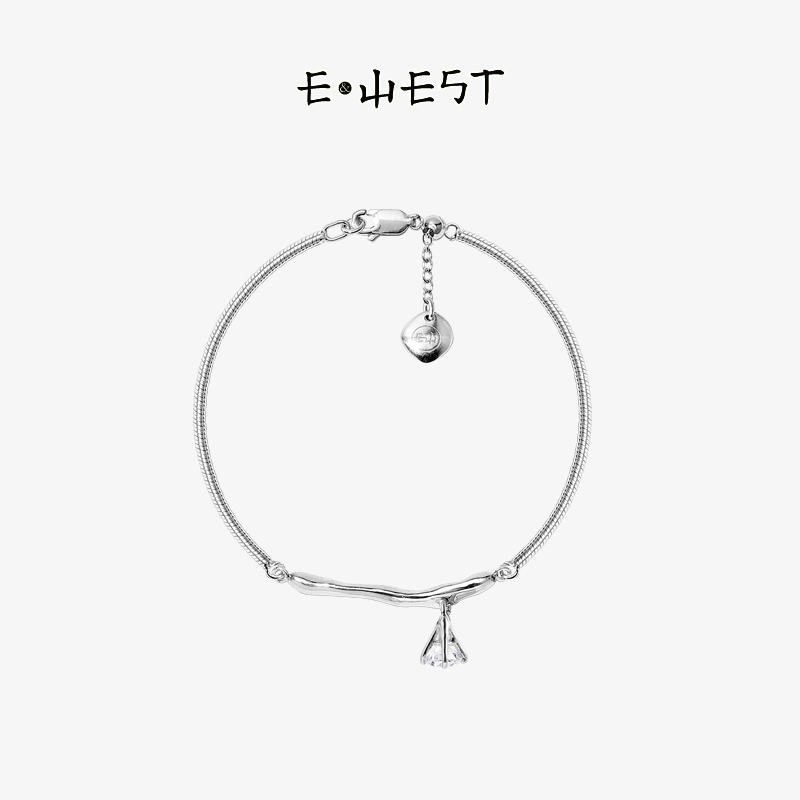 (after sale) pure silver hand alchemy with small crowddesign Snake Bone Chain Brief lukewarm wind hand decorated with light and luxurious high level