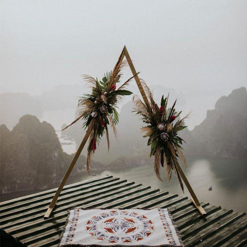 New wrought iron triangle decorative door wedding props background Geometric arch special-shaped door floral arrangement Mori T