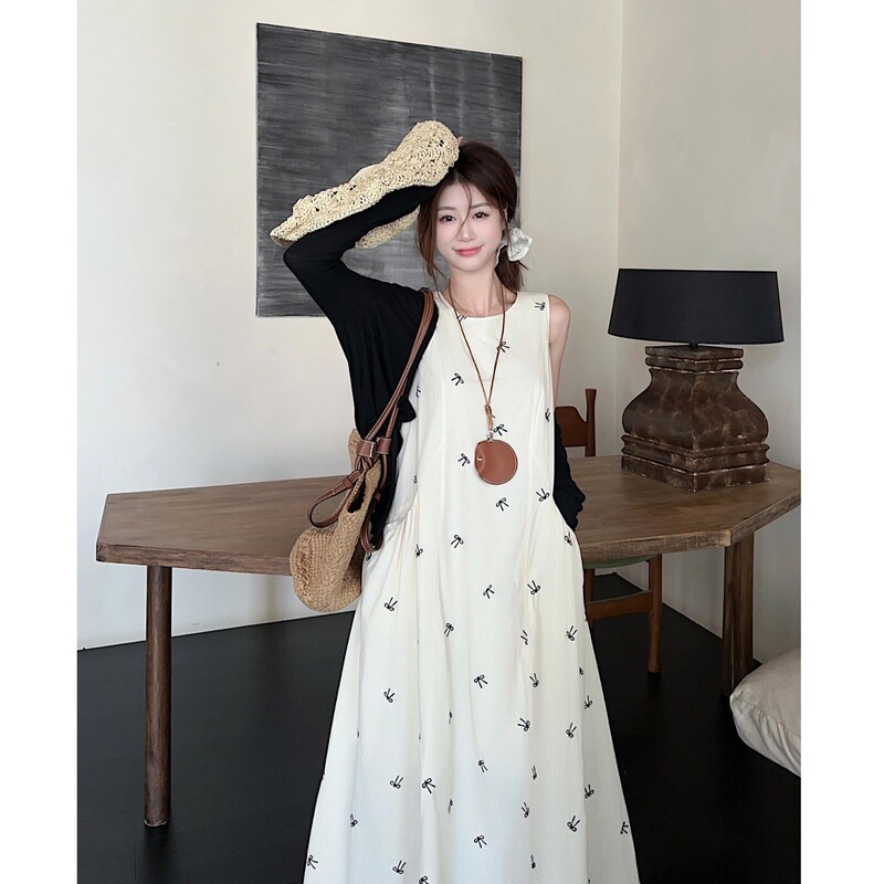 Maternity Suit Spring and Summer New Style Loose Slimming Bow Embroidered Vest Dress Sun Protection Cardigan Two-Piece Set