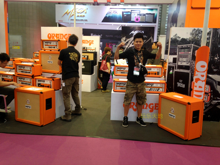 Có sẵn từ chứng khoán! Orange PPC412 Compact Cab Orange Loa Guitar - Loa loa loa harman kardon go play