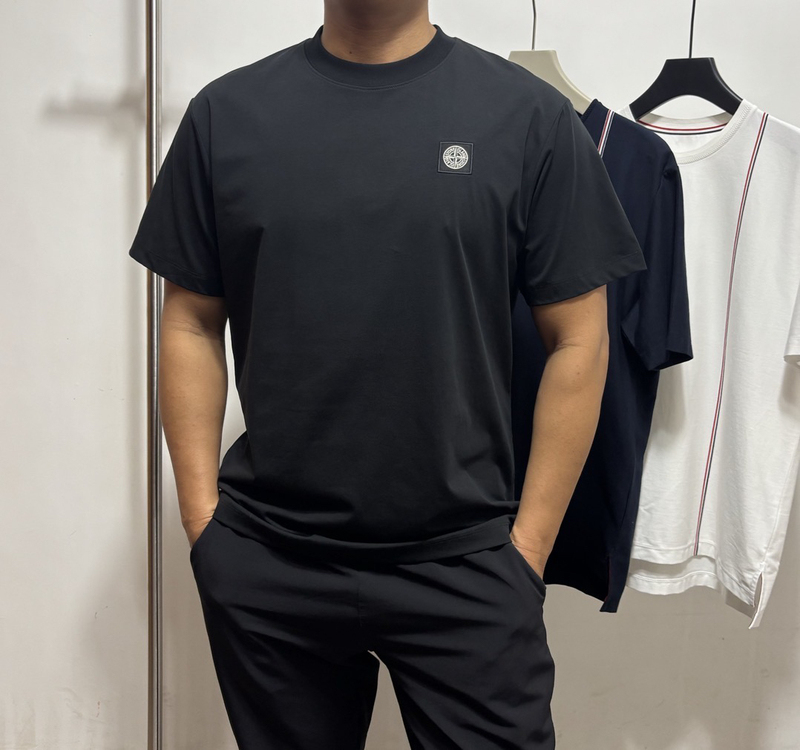 High-Quality Goods, Go for It with Confidence! Ariwp Stone-Style Embroidered Logo Men's and Women's Short-Sleeve T-Shirt, High-Quality Slightly Loose Fit T-Shirt