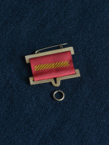 Clearance price 1950s commemorative medal ribbon badge hanging on the handmade copper exquisite hanging