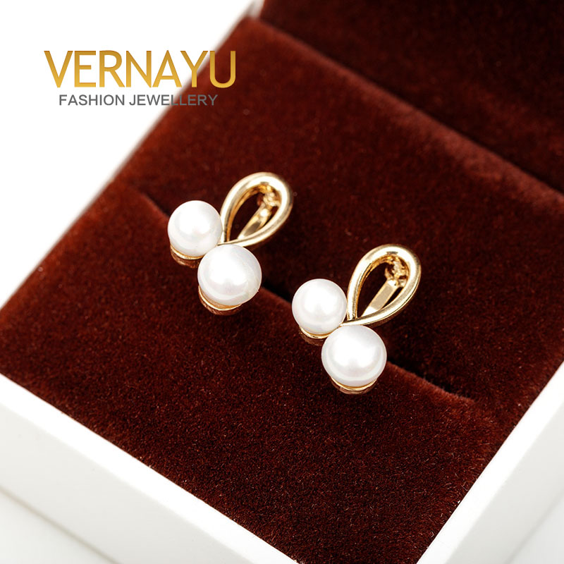 Ear clip no ear hole small stud earrings female pearl temperament Korean personality round drop earrings Simple commuter everyday earrings