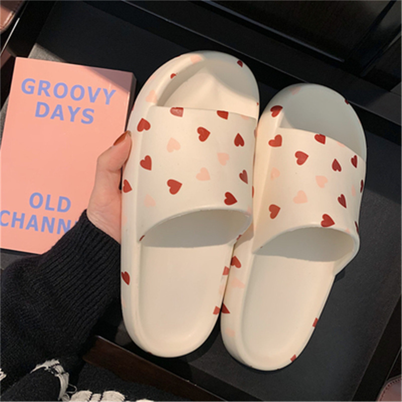 Love Print & Off WhiteFeeling of stepping on shit Thick bottom slipper female summer Wear out lovers ins tide personality fashion indoor take a shower non-slip Sandals male