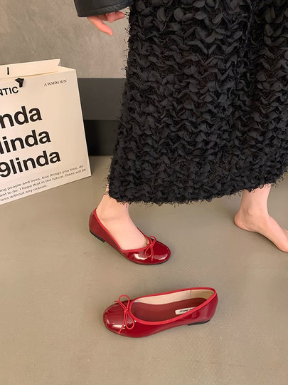 Evening Breeze Gentle Bow Red Single Shoes for Women 2025 Spring New French Style Soft Sole Loafers Flat Granny Shoes