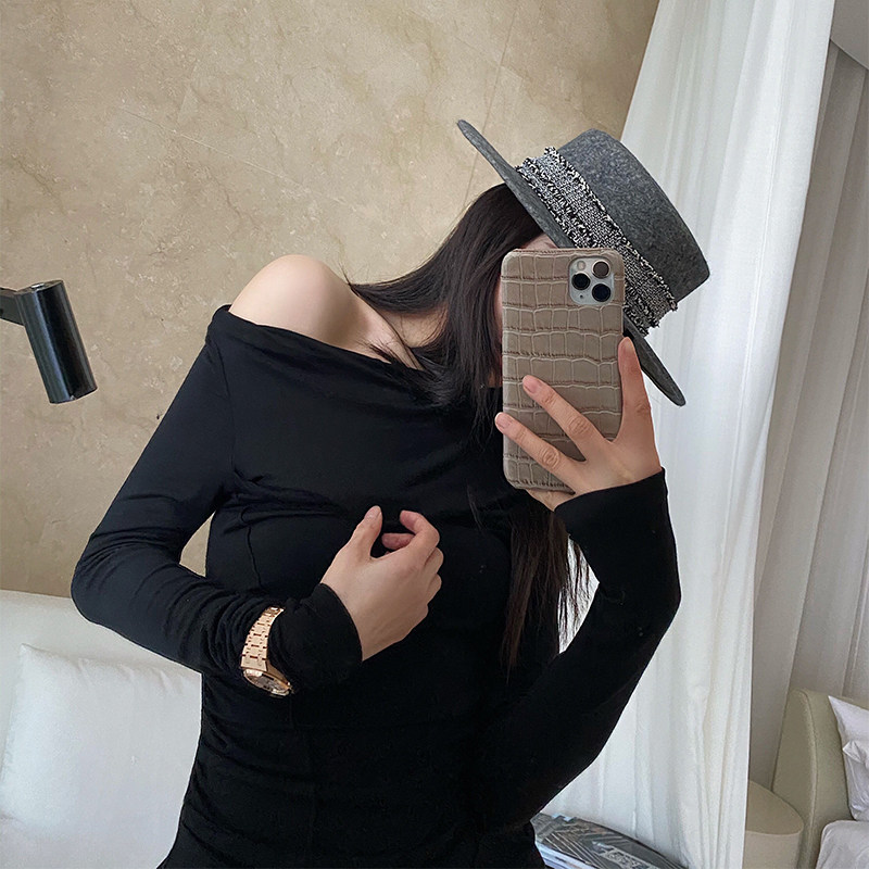 AZHU Aju oblique shoulder wear design sense of high elastic T-shirt spring and autumn new slim-fit all-round base shirt women's inner match