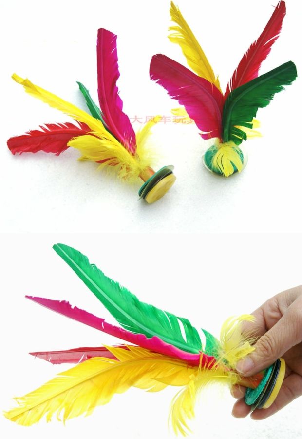 Trẻ em mẫu giáo Trò chơi ngoài trời Thể thao Cuộc thi Bọ cạp Feather Shuttlecock Sản phẩm thể dục ngoài trời - Các môn thể thao cầu lông / Diabolo / dân gian cầu đá lông vịt