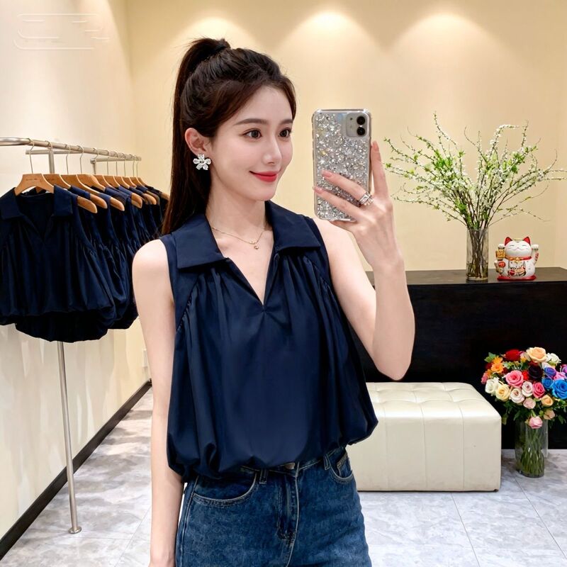 Versatile and Fashionable Summer French-Style Vest Design, Black Shirt with a New Slimming Effect, Sleeveless Top That Hides the Belly Versatile and Fashionable Summer French-Style Vest Design, Black Shirt with a New Slimming Effect, Sleeveless Top That Hides the Belly