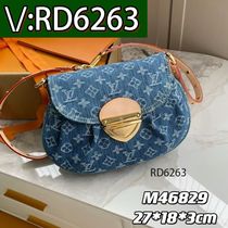 (Deposit) Straw black pearlescent fire color three-layer bag 8191