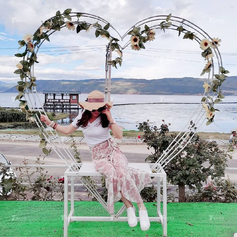 Bali Nets Red Bird Nest OUTDOOR photo Outdoor photo Scene scenic Wedding Dress Photography Set Chair Vine love Heart Type