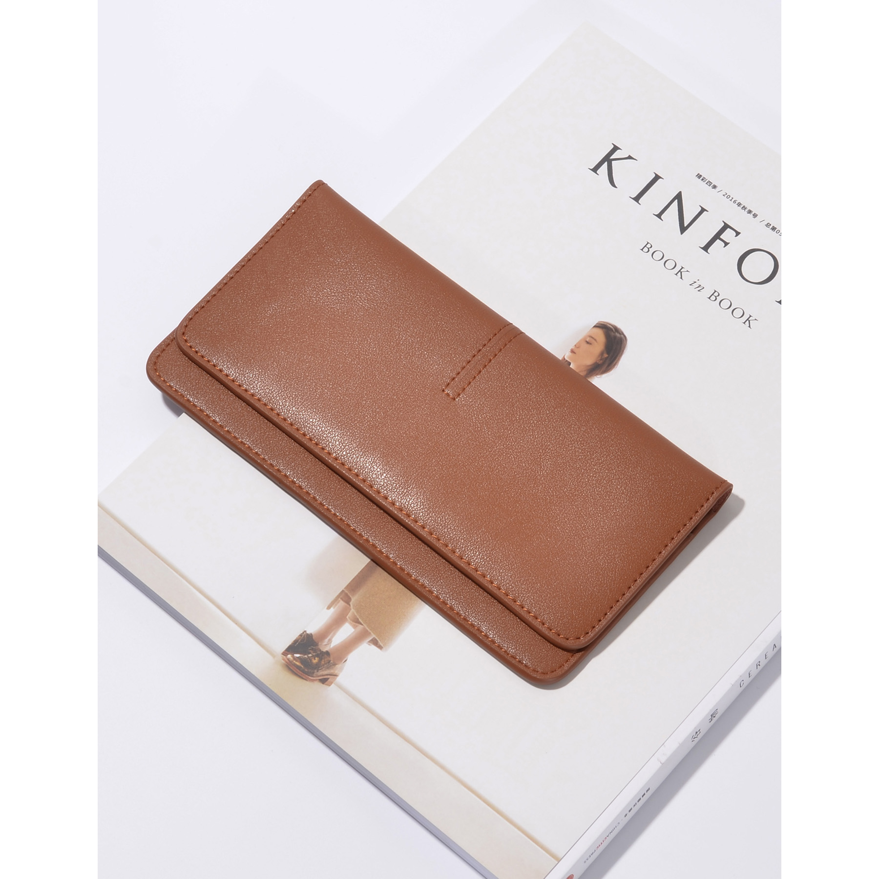 ins and US minimalist ultra slim long version wallet woman genuine leather 2022 new temperament buckle position soft cow leather money clip