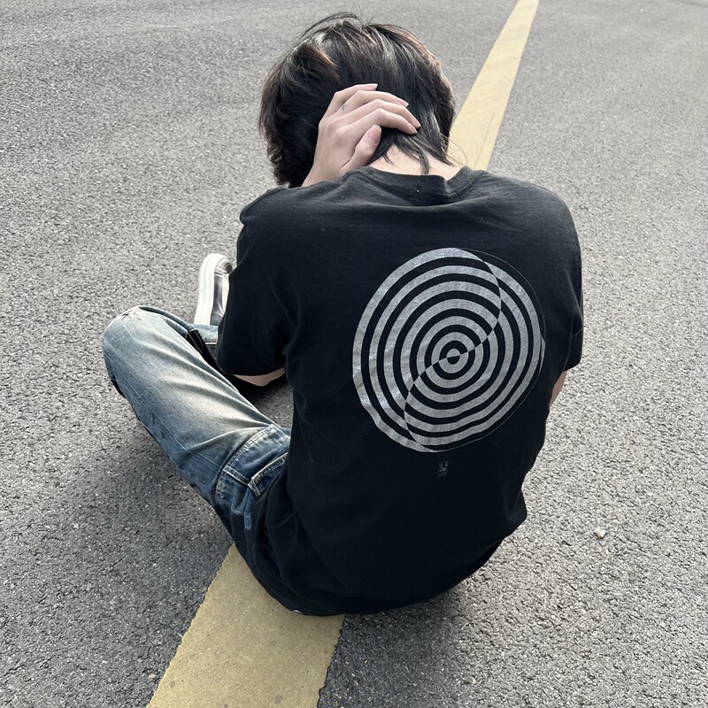 『Exclusive in Stock』Undercover 06Sst Issue Letter Swirl Short Sleeve Screen Printed Pure Cotton Tee