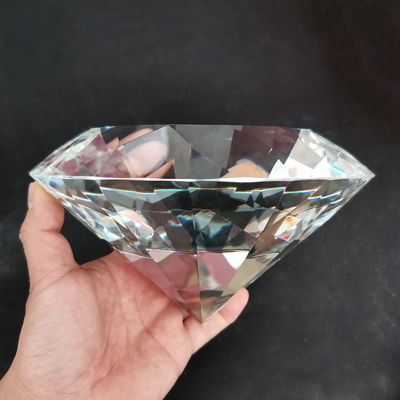 Large Crystal Diamond Ornaments, Architectural Landmarks, Hotel Exhibition Halls, Inlaid Office Counter Decorations, Gifts and Souvenirs