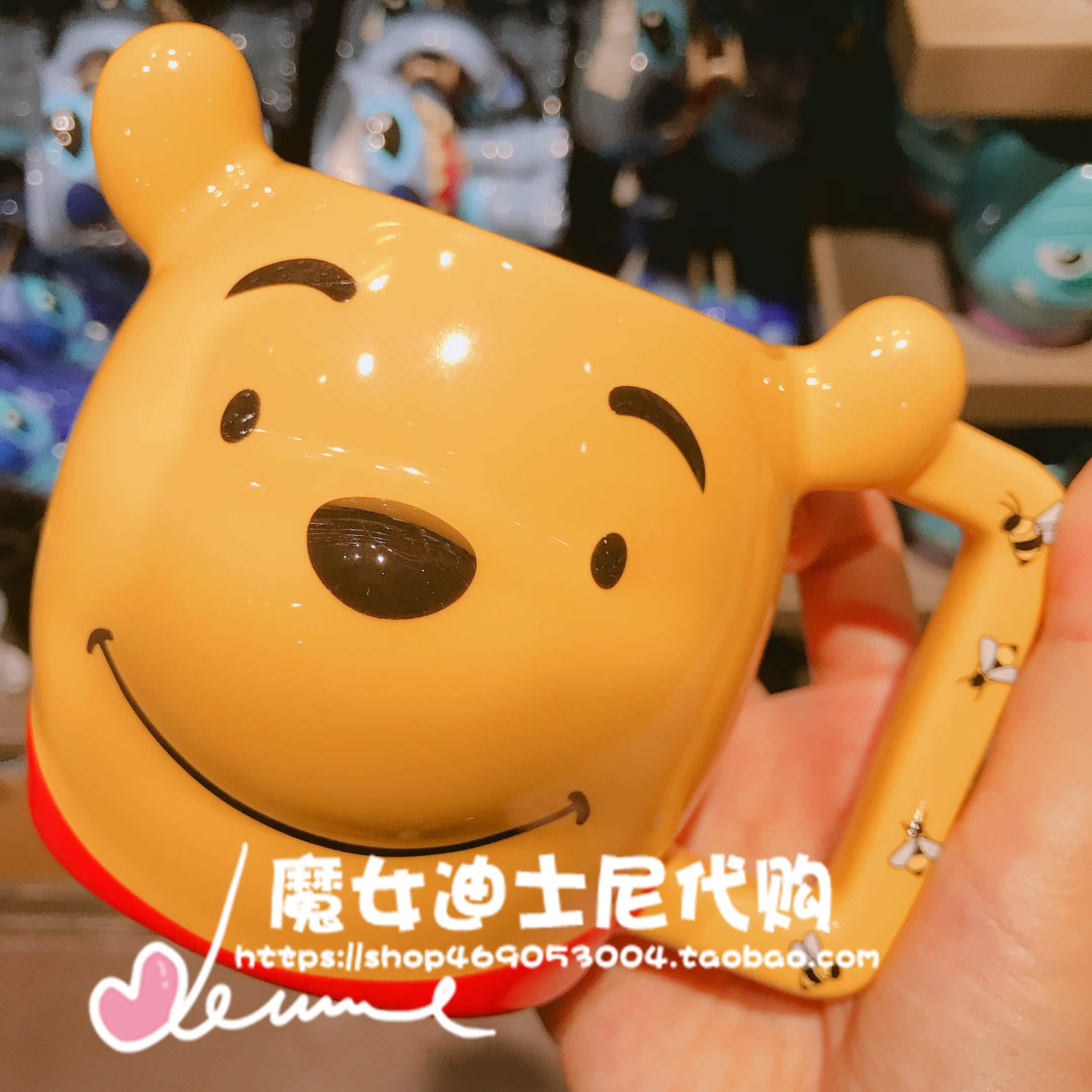 Winnie Cup & 100Shanghai Disneyland Domestic purchasing agent Mickey Minnie Mug Donald Duck Big mouth ceramics Mark cup Water cup just