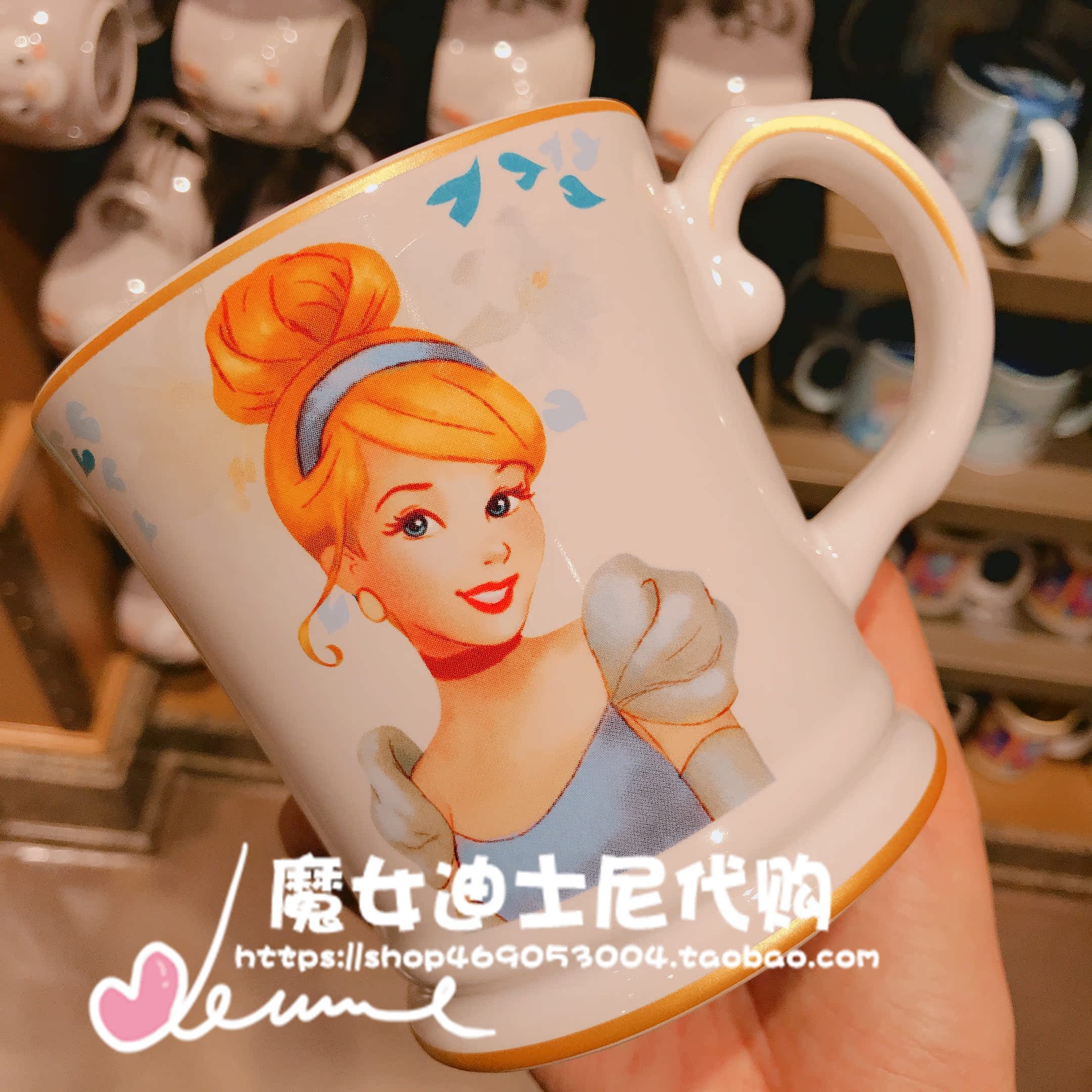 Off White & 68Shanghai Disneyland Domestic purchasing agent Mickey Minnie Mug Donald Duck Big mouth ceramics Mark cup Water cup just