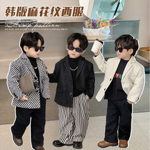 Childrens woolen suit jacket 2022 winter new boys woolen coat baby Korean version short padded suit tide