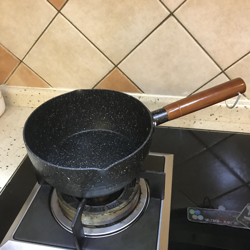 Pick up Missed Day Style Medical Stone Pan Snowpan without dipping into the pan Single handle Soup Pot milk pan Boiling Foam Noodle Pan Hot Milk Pan Small Frying Pan