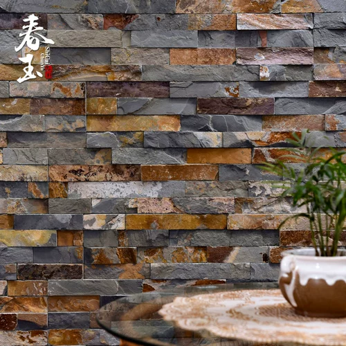 Натуральный цвет ржавая вилла на открытом воздухе культурная кирпичная кирпичная кирпичная кирпич и каменная гостиная крыльца культурная каменная фона стены