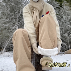 卡其色
