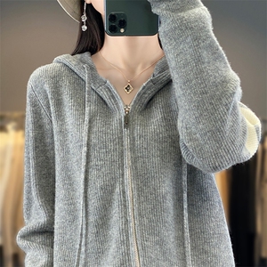 DM2343轻奢重工羊毛连帽开衫羊毛图片