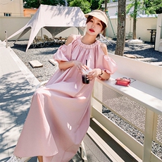 纯色甜美露肩连衣裙女夏季2025新款设计感法式宽松泡泡袖长款裙子，女装连衣裙，2C110