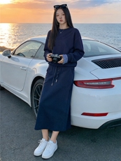 个性简约休闲时尚套装女春季袖口拼接色设计圆领卫衣半身裙两件套，女装套装/套裙，江南
