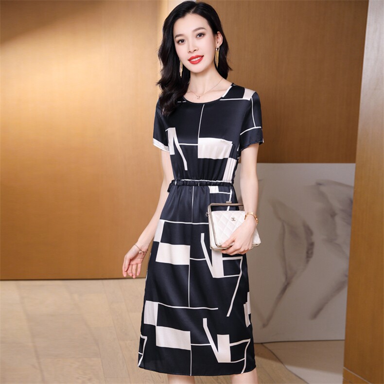 2025夏季新款真丝连衣裙女高端大气中老年妈妈装桑蚕丝遮肉减龄裙,女装连衣裙,阿舍尔精品