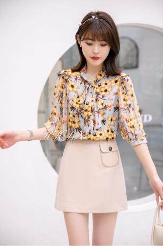 【现货】夏季新款韩版时尚大方女装小衫，女装，红火丹妮