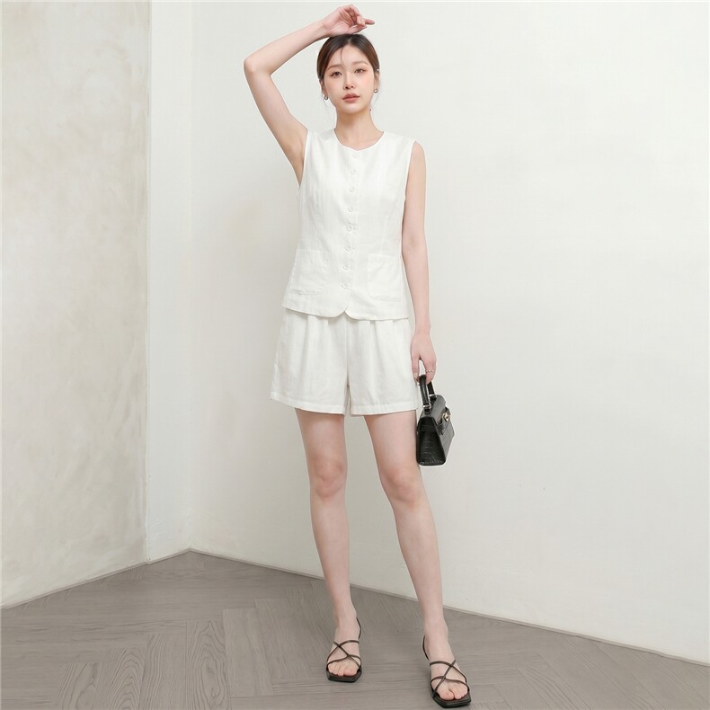 女夏时尚简约休闲套装女夏新款无袖小香风马甲背心阔腿短裤两件套,女装套装/套裙,江南
