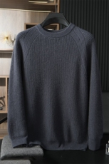 男士秋冬季新款简约休闲圆领宽松羊绒衫，男装羊绒套衫，台绒羊绒