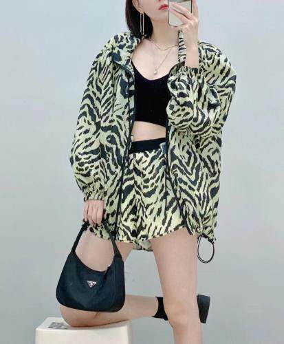 防晒衣小衫，短裤，女装，女人阁