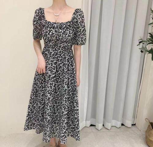 碎花连衣裙，女装连衣裙，EVE