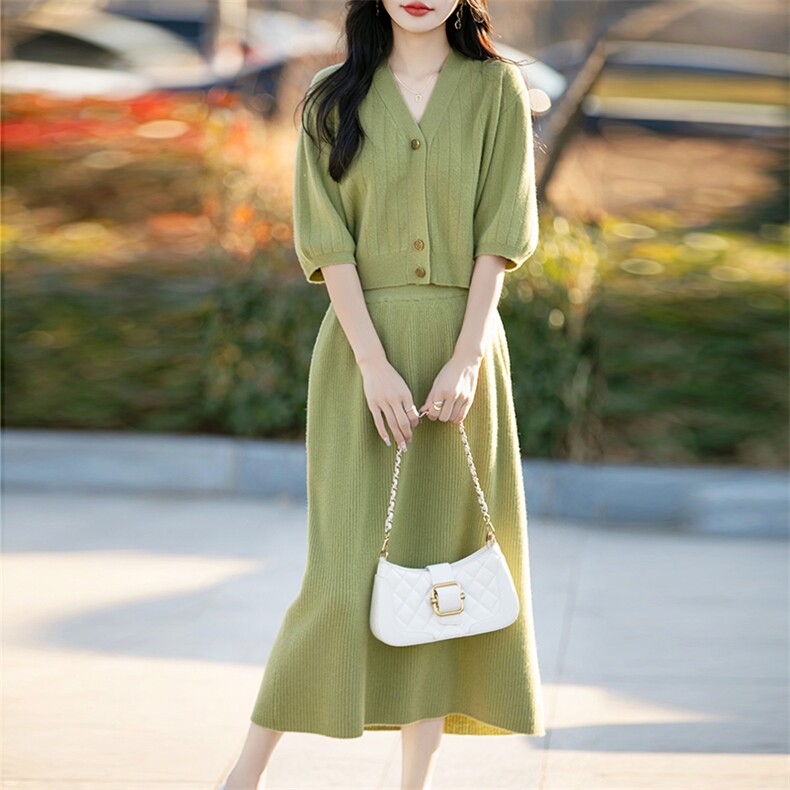 25春季新款羊毛套装女法式收褶温柔风两件套针织，女装套装/套裙，蒙特羊绒