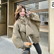 冬日韩系宽松羽绒服配围巾女2026新款设计感小个子大口袋保暖外套，女装羽绒服，2C159