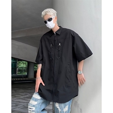 黑色