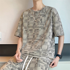 卡其色