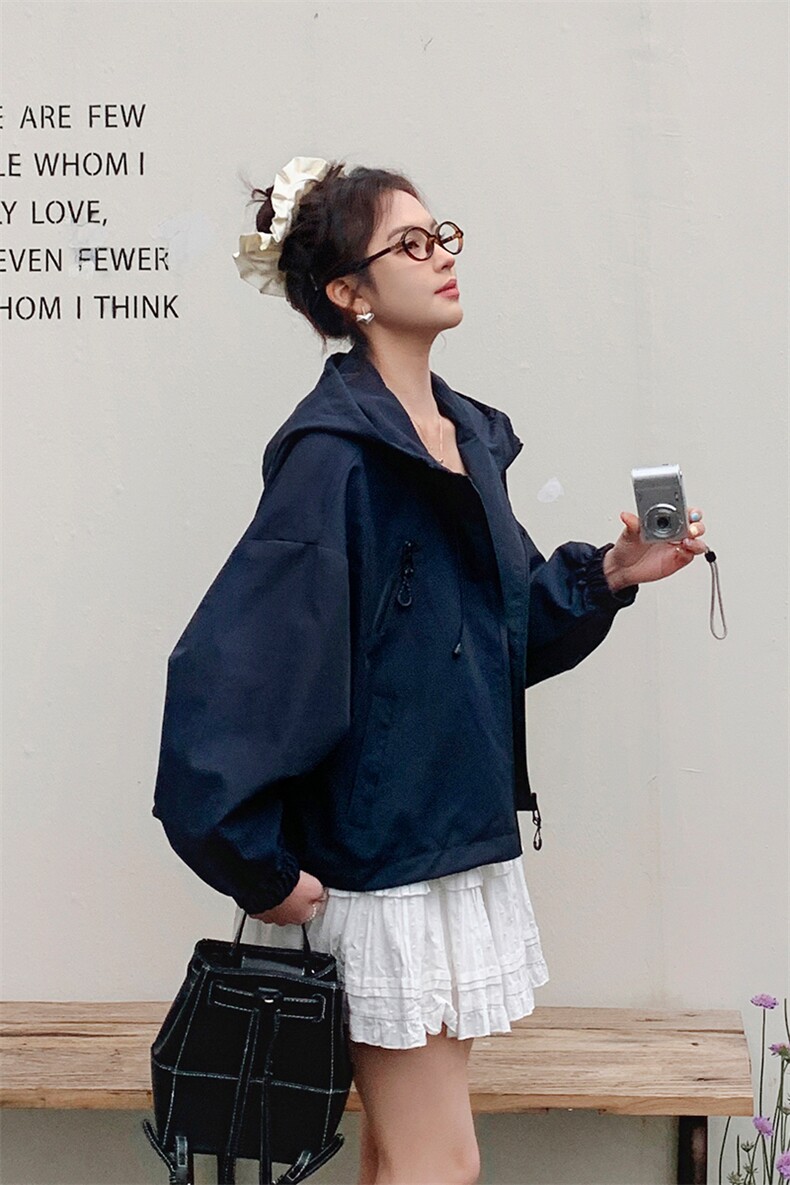 复古休闲宽松藏青色短外套女春秋2025新款小个子流行爆款夹克上衣,女装短外套,2D075