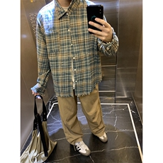 蓝色