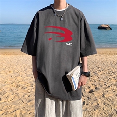 深灰色