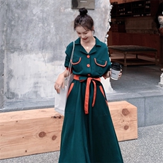墨绿色休闲显瘦连衣裙女2025春秋季新款法式高级感气质长袖衬衫裙，女装连衣裙，2C056