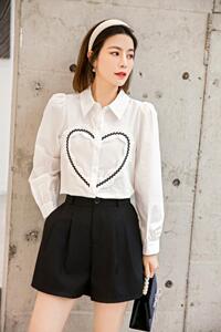 春季韩风百搭优雅木耳边丝带心形衬衫,女装衬衫,林依芭莎(1F)