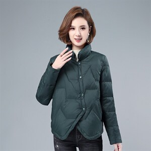 2022冬季休闲修身显瘦短款羽绒服外套舒适保暖外套，女装羽绒服，叶笙衣