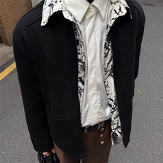 黑色