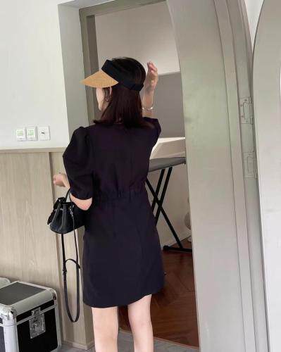 收腰版连衣裙，女装连衣裙，玩美