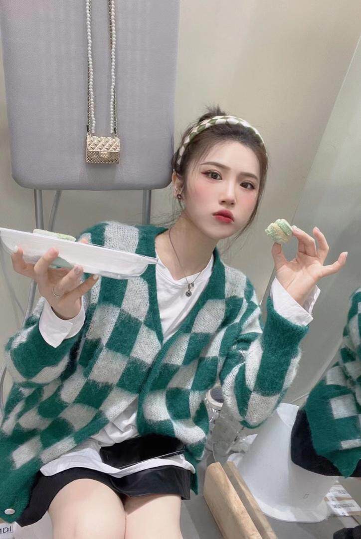 现货 抓毛棋盘格开衫，其它，东町