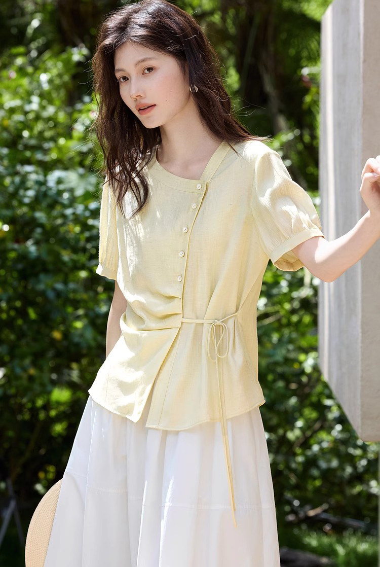 肌理感衬衫女2025夏季薄款系带设计感遮肉显瘦小衫，女装衬衫，梦白服饰厂