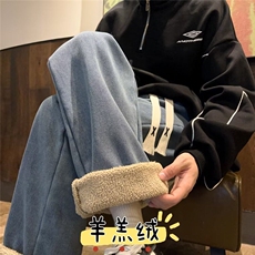 浅蓝色