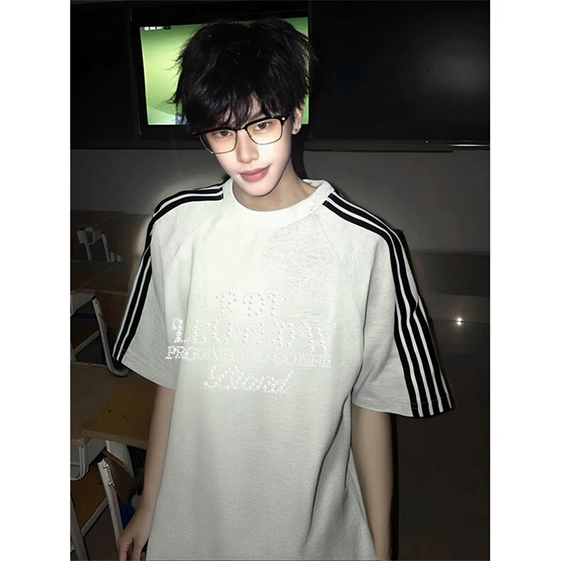 抖音得物品质二开240克宽松纯棉美式潮牌印花三条杠中性风短袖T恤,男装T恤,电商A486-1