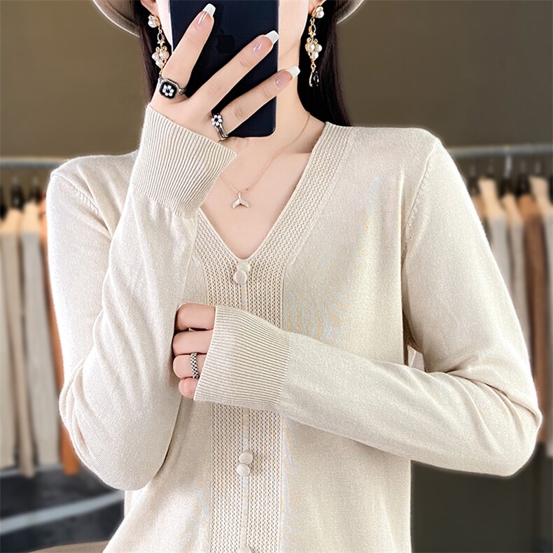 打底衫女2024秋冬季新款百搭V领显瘦针织衫,针织衫/毛衣,佳绒包芯纱店